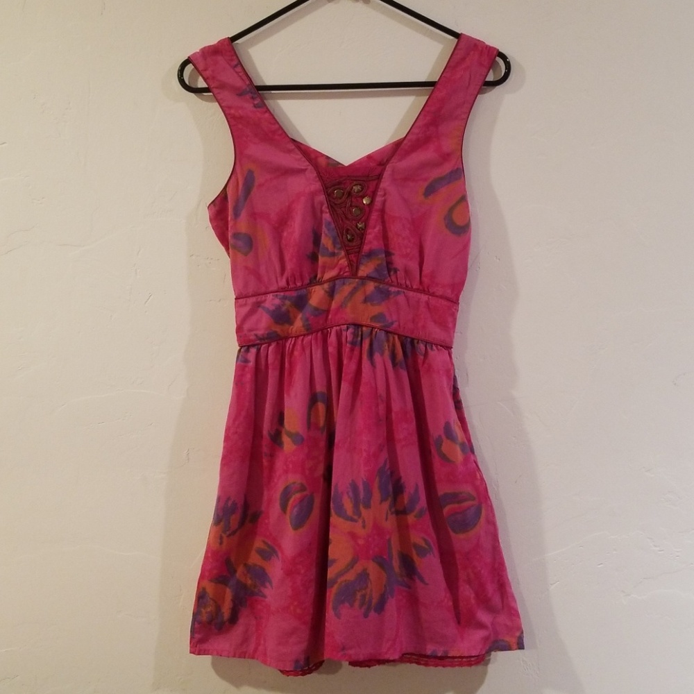 Free People cute pink dress embroidered